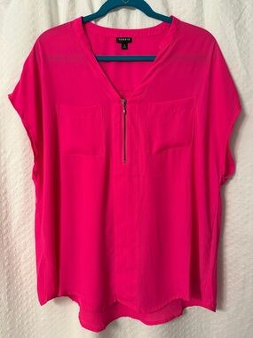 torrid Bright Hot Pink Zip Front Blouse Size 0